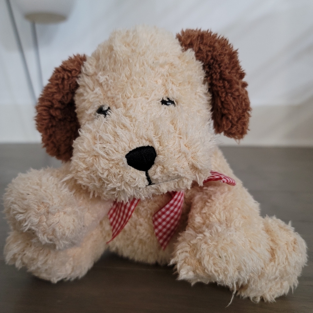 Melissa and Doug soft plush puppy.